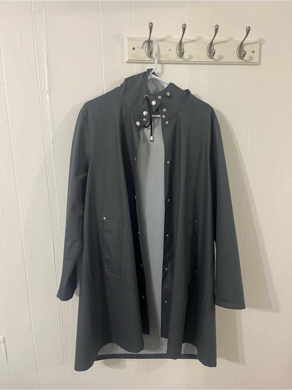 Stutterheim Hooded Commuter Original Trench Coat in Charcoal